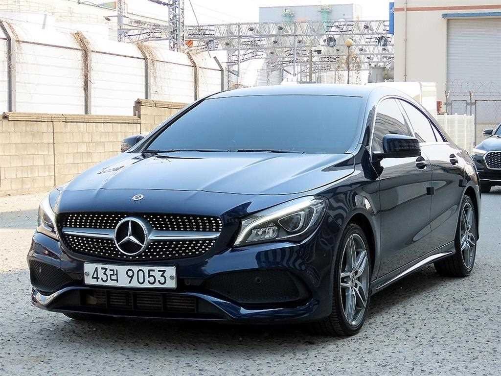 벤츠 CLA 클래스 CLA클래스 CLA 220 AMG LINE 이미지 2