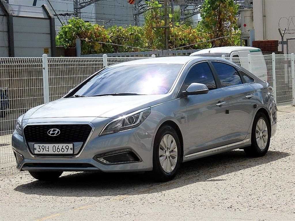 현대 쏘나타 LF 쏘나타 하이브리드 2.0 스마트 이미지 2