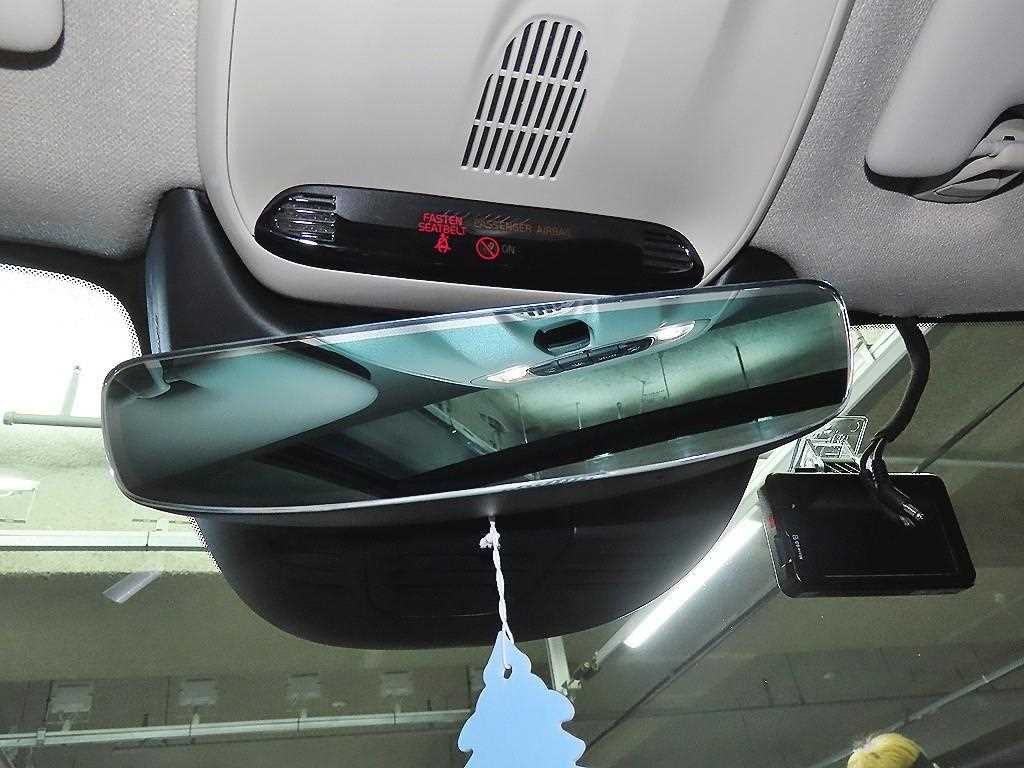 볼보 XC40 B4 AWD 모멘텀 이미지 14
