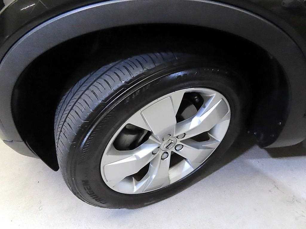 볼보 XC40 B4 AWD 모멘텀 이미지 20