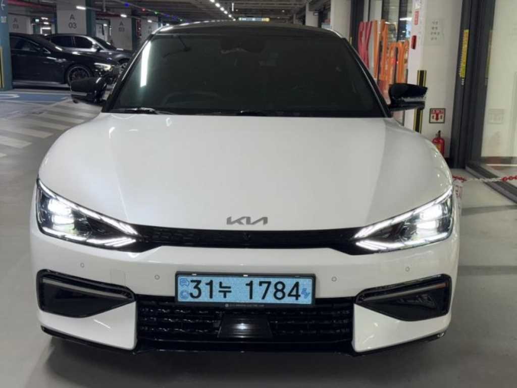 기아 EV6 롱레인지 GT Line 이미지 2