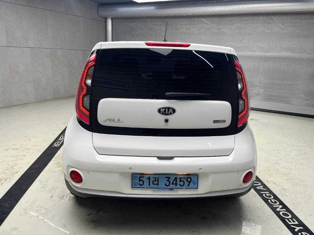 기아 쏘울 쏘울 EV EV 이미지 3