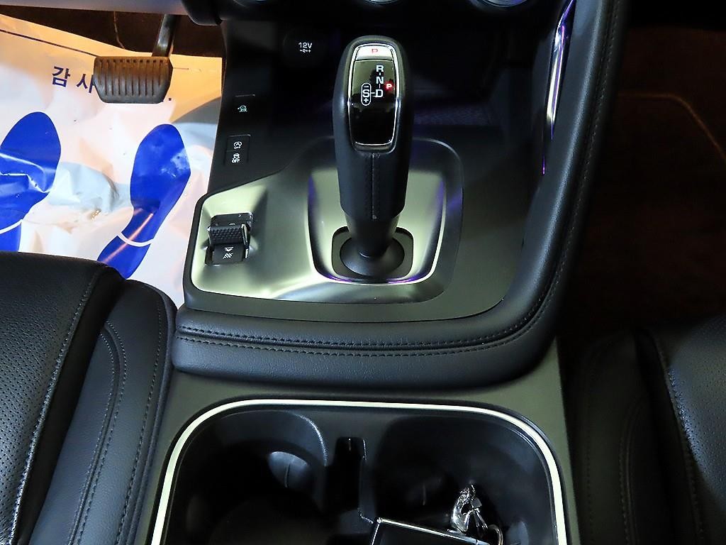 재규어 E-PACE P250 SE 이미지 12