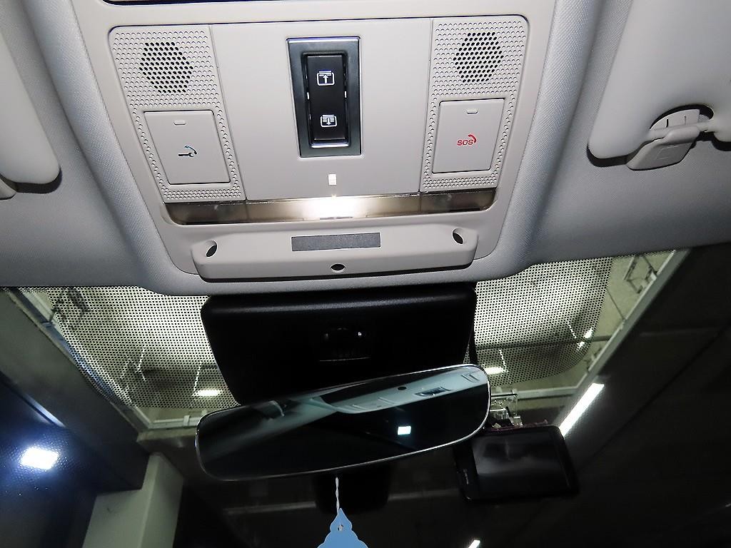 재규어 E-PACE P250 SE 이미지 14