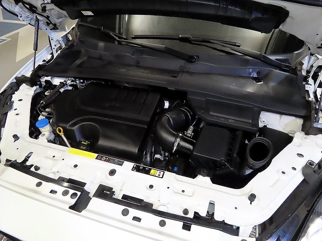 재규어 E-PACE P250 SE 이미지 19