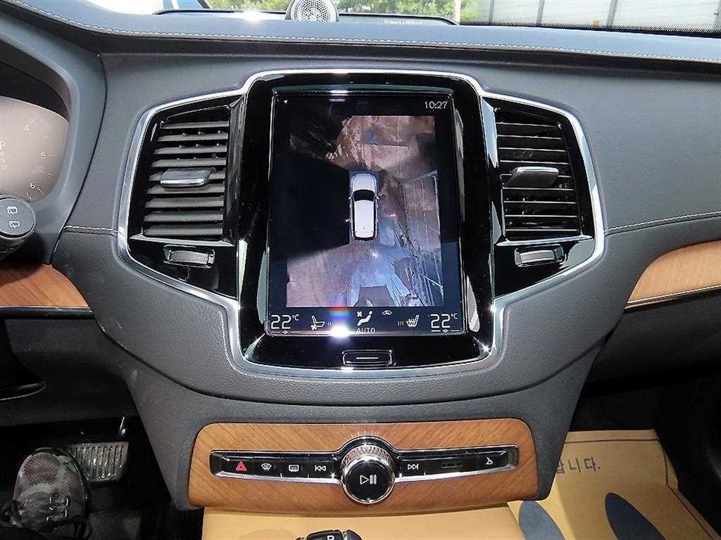 볼보 XC90 XC90 2세대 2.0 D5 AWD 인스크립션 이미지 13