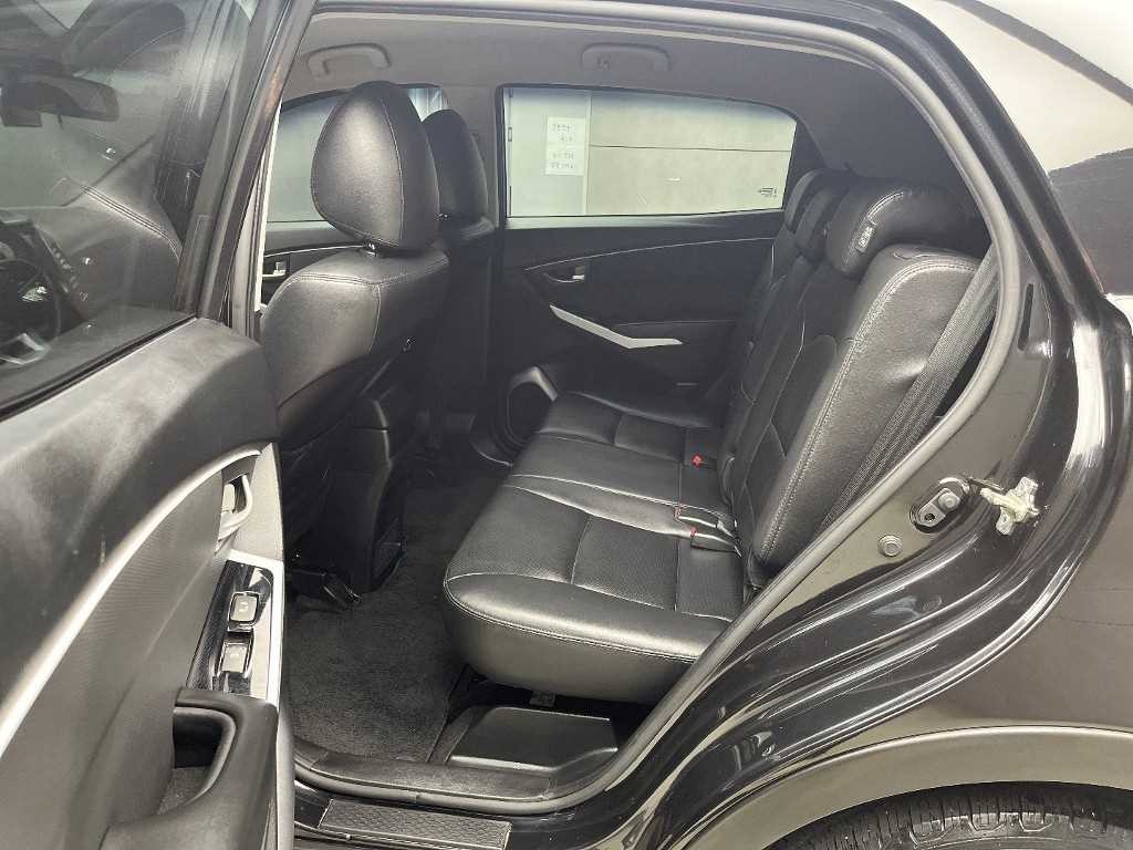 KG모빌리티(쌍용) 코란도 뉴스타일코란도C 2.2 RX 2WD 고급형 이미지 6