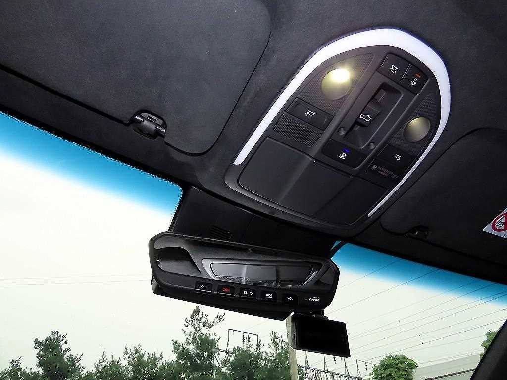 제네시스 G70 더 뉴 G70 가솔린 3.3T 4WD 스포츠 패키지 이미지 14