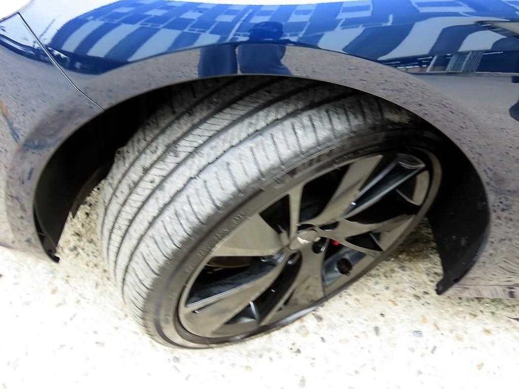 제네시스 G70 더 뉴 G70 가솔린 3.3T 4WD 스포츠 패키지 이미지 20