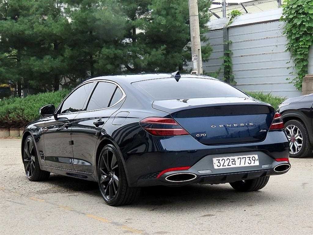 제네시스 G70 더 뉴 G70 가솔린 3.3T 4WD 스포츠 패키지 이미지 3