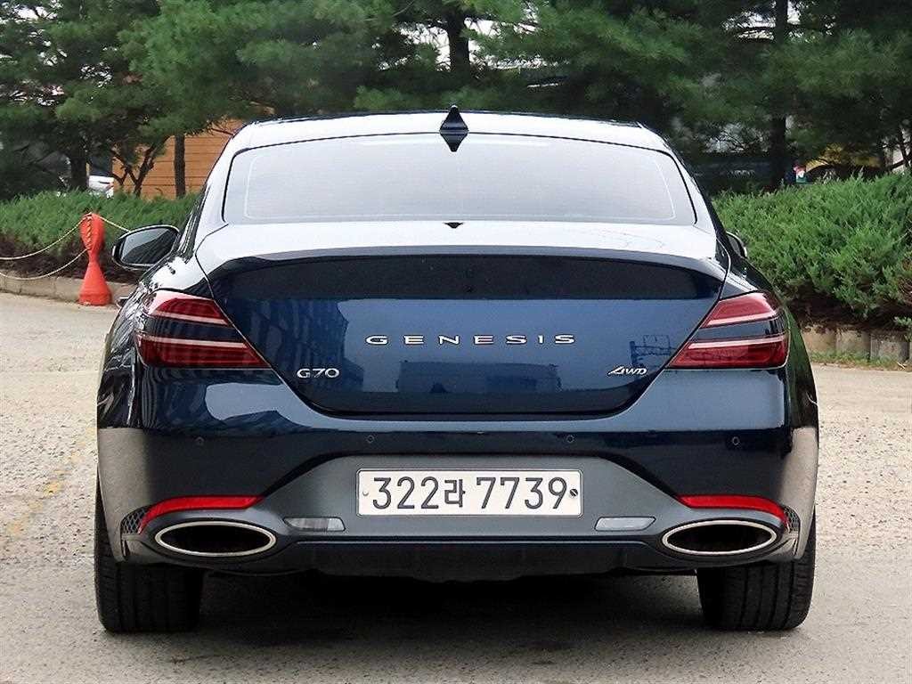 제네시스 G70 더 뉴 G70 가솔린 3.3T 4WD 스포츠 패키지 이미지 4