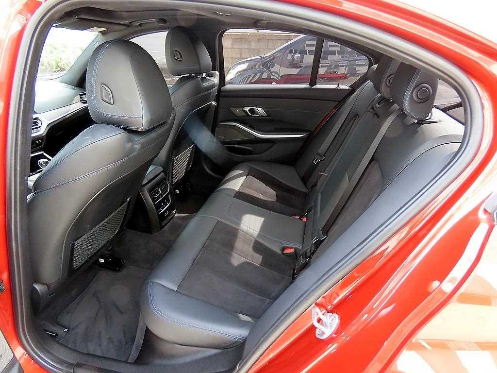 BMW 3시리즈 3시리즈 (G20) 320i M 스포츠 이미지 6