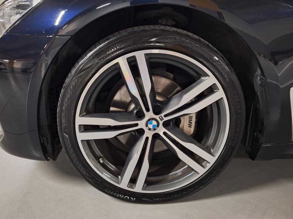 BMW 7시리즈 7시리즈 (G11) 730Ld xDrive M 스포츠 이미지 16