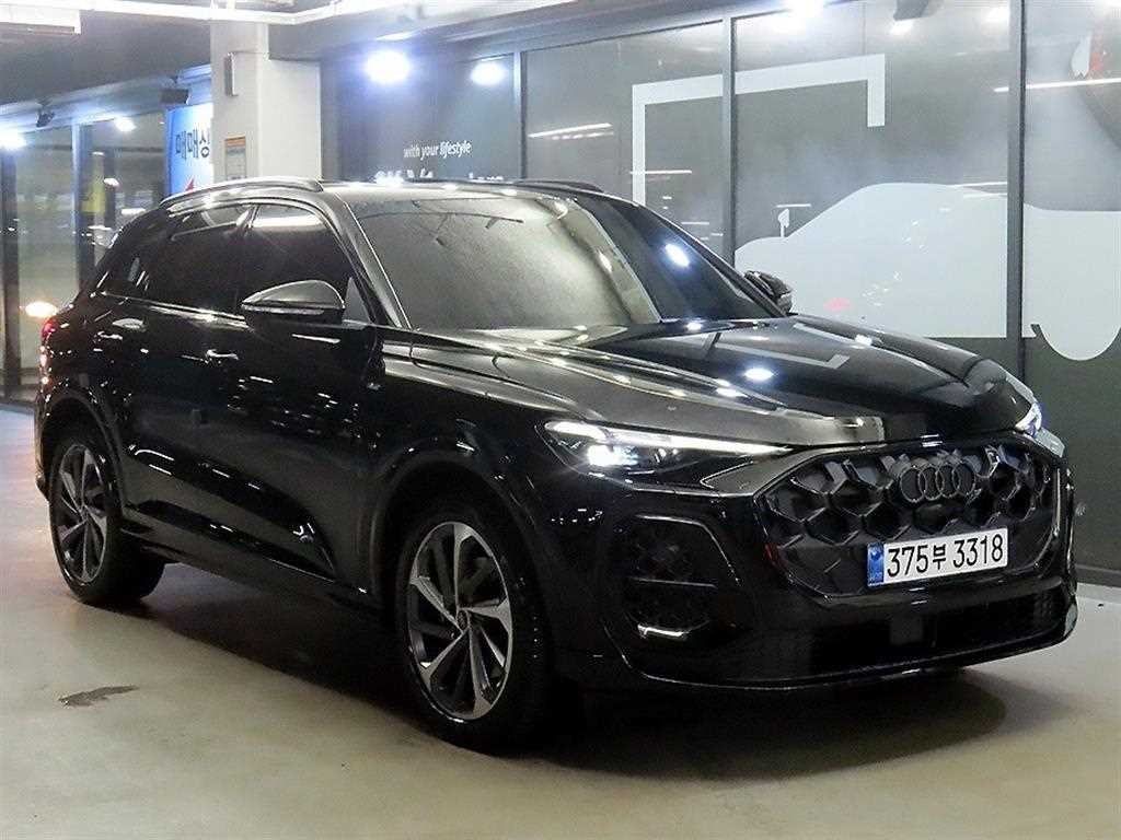 아우디 Q5 Q5 (80A) 45 TFSI 콰트로 S-라인 이미지 1