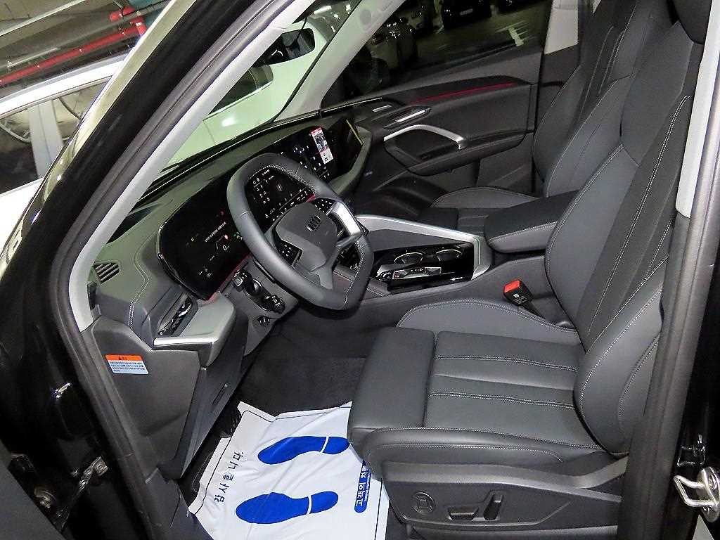 아우디 Q5 Q5 (80A) 45 TFSI 콰트로 S-라인 이미지 6