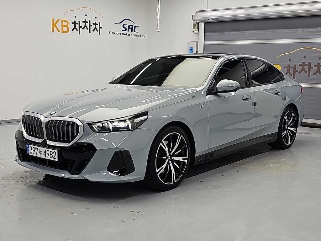 BMW 5시리즈 5시리즈 (G60) 530i xDrive M 스포츠 이미지 1