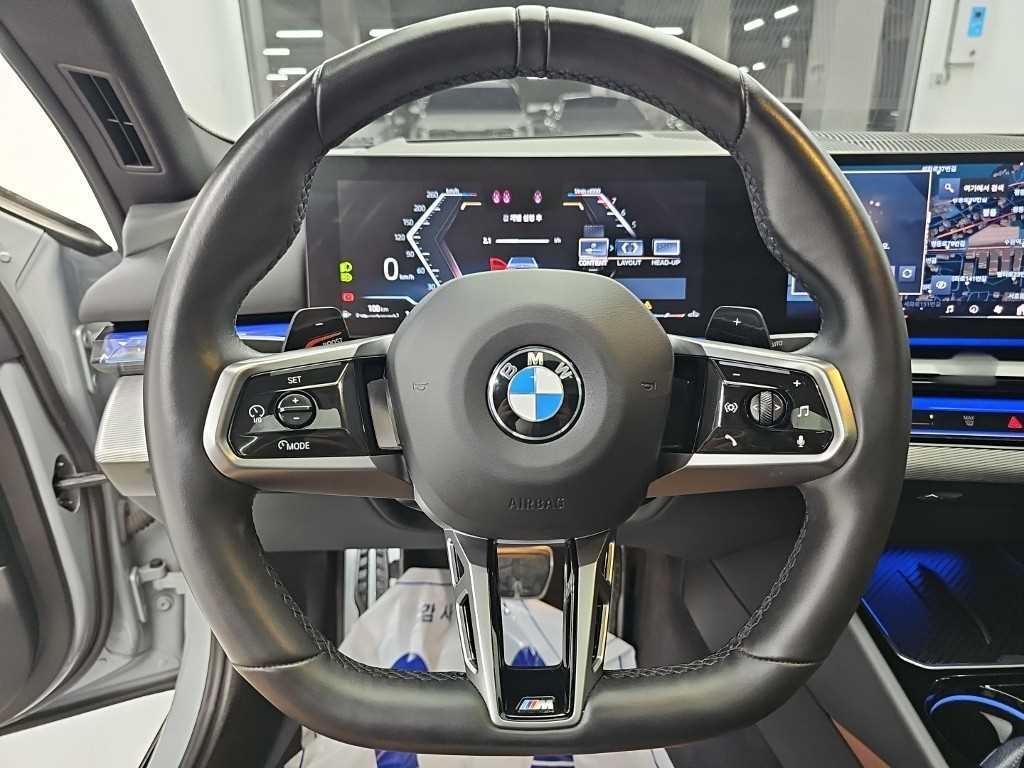 BMW 5시리즈 5시리즈 (G60) 530i xDrive M 스포츠 이미지 9