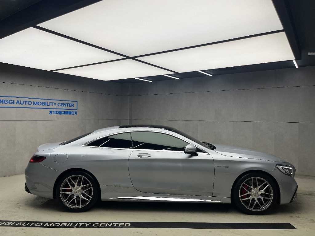 벤츠 S 클래스 S클래스-W222 S 63 AMG 4MATIC+ 쿠페 이미지 2