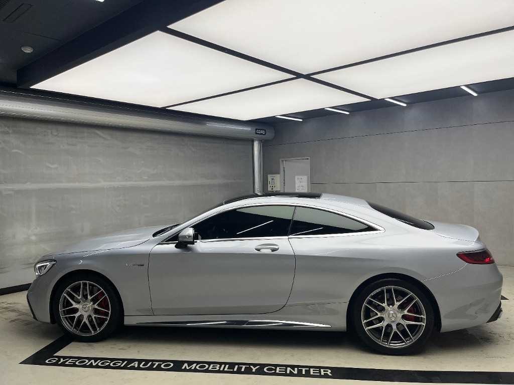 벤츠 S 클래스 S클래스-W222 S 63 AMG 4MATIC+ 쿠페 이미지 4