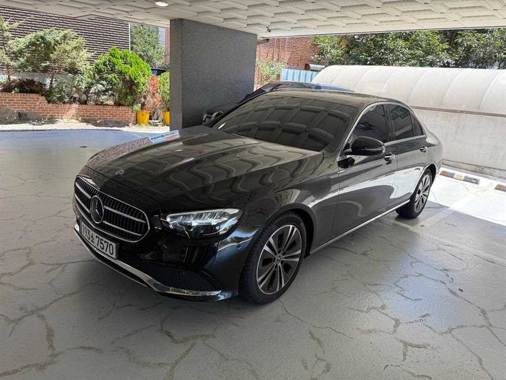 벤츠 E 클래스 E-클래스 W213 E250 아방가르드 이미지 2
