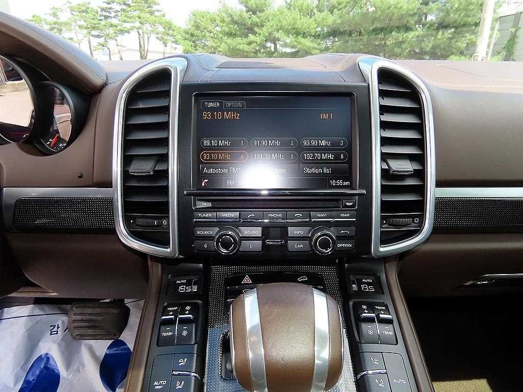 포르쉐 카이엔 뉴 카이엔 3.0 디젤 이미지 13