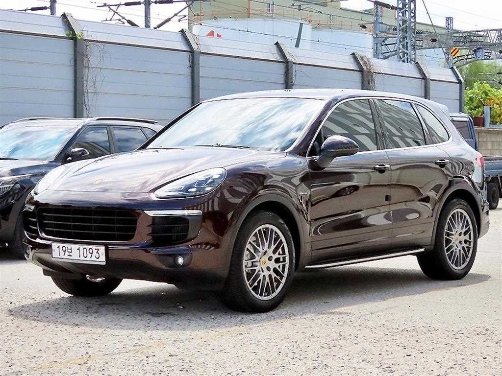 포르쉐 카이엔 뉴 카이엔 3.0 디젤 이미지 2