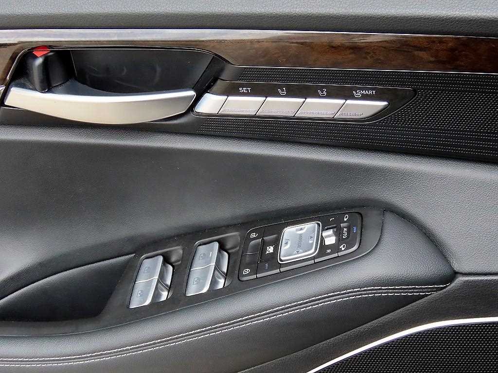 제네시스 G90 3.8 GDI AWD 럭셔리 이미지 12