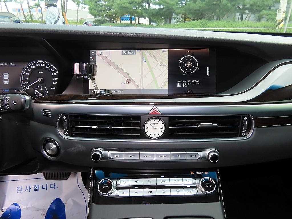 제네시스 G90 3.8 GDI AWD 럭셔리 이미지 14
