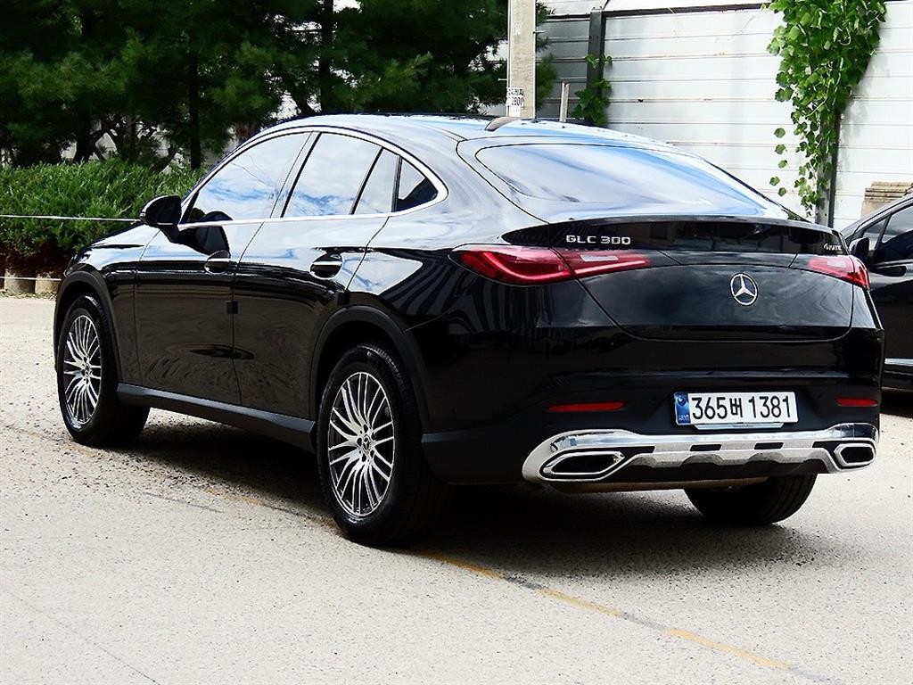 벤츠 GLC 클래스 GLC클래스 X254 GLC300 4MATIC 쿠페 아방가르드 이미지 3
