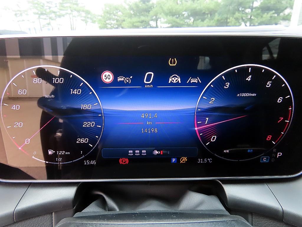벤츠 GLC 클래스 GLC클래스 X254 GLC300 4MATIC 쿠페 아방가르드 이미지 9