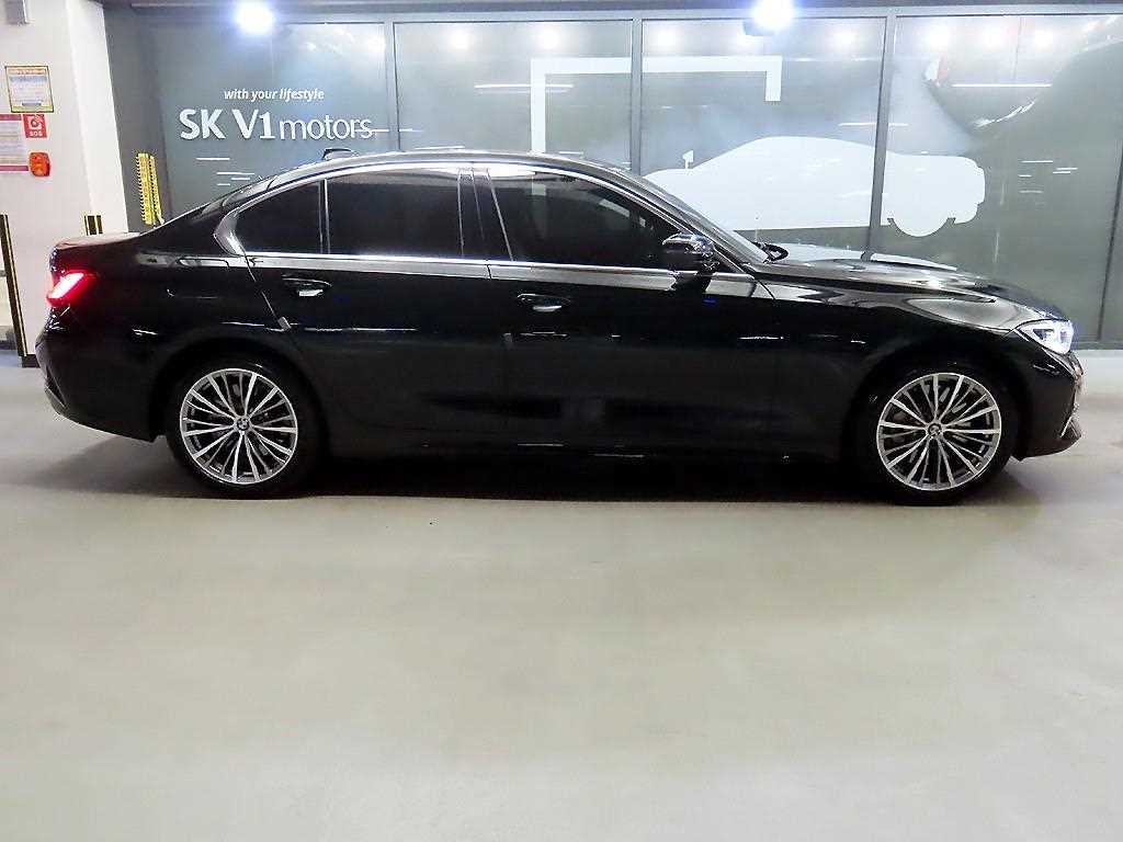 BMW 3시리즈 3시리즈 (G20) 330e 럭셔리 이미지 3