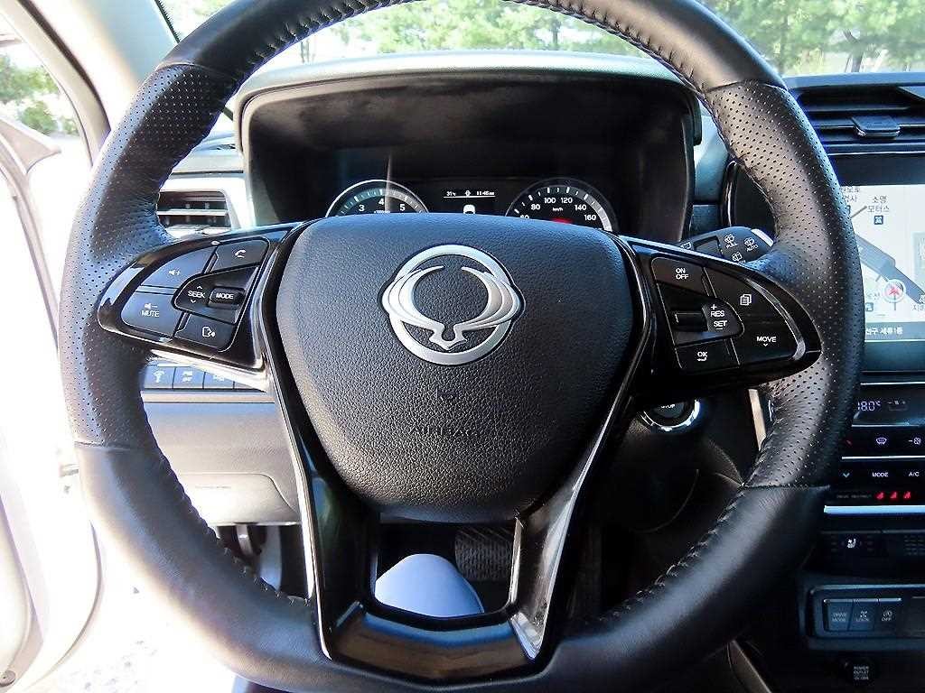 KG모빌리티(쌍용) 티볼리 더 뉴 티볼리 4WD 가솔린 1.5 V7 이미지 8