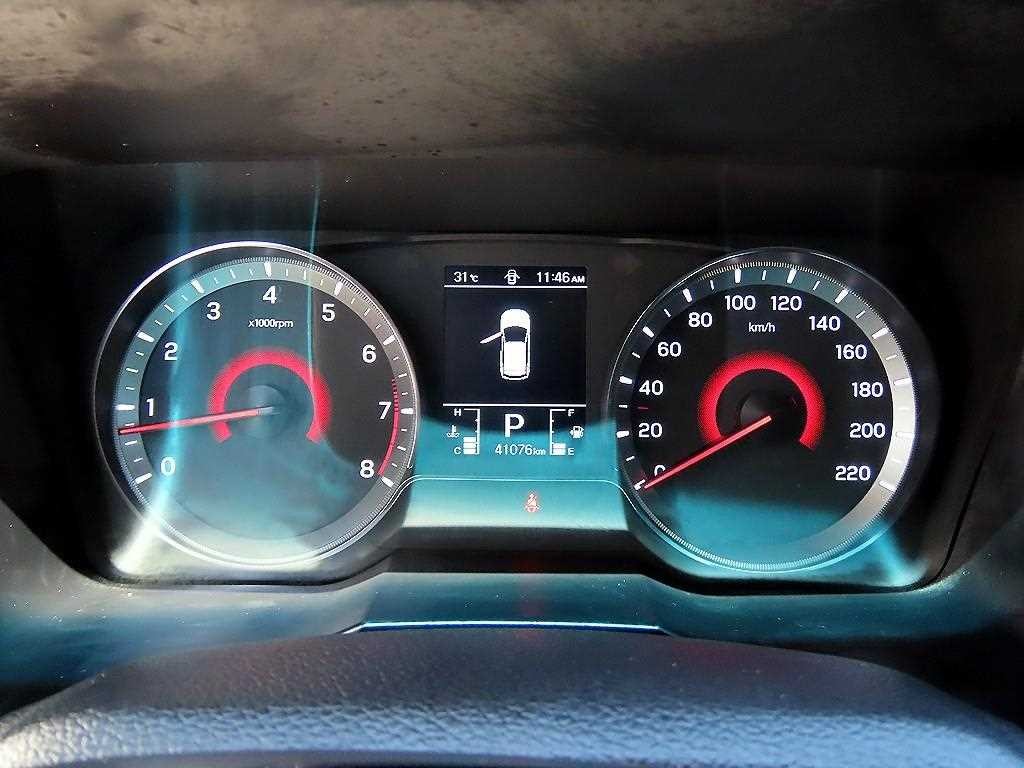 KG모빌리티(쌍용) 티볼리 더 뉴 티볼리 4WD 가솔린 1.5 V7 이미지 9