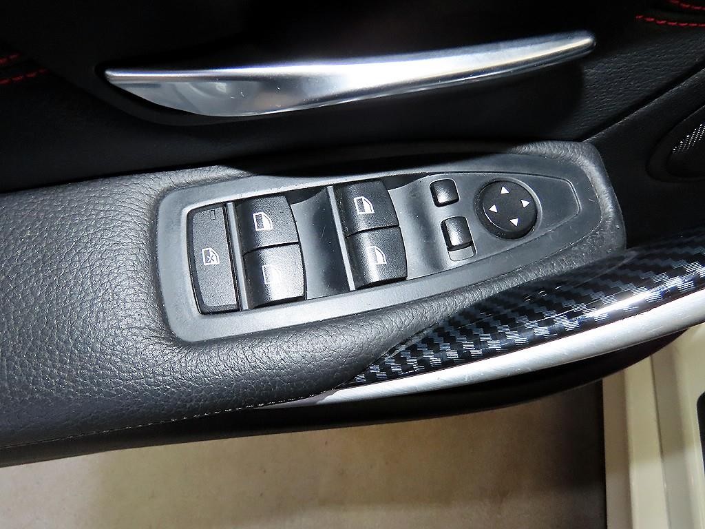 BMW 3시리즈 3시리즈 (F30) 320d 이미지 13