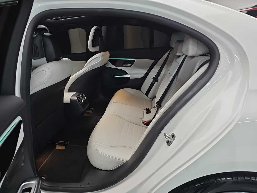 벤츠 C 클래스 C클래스 W206 C200 AMG 라인 이미지 12