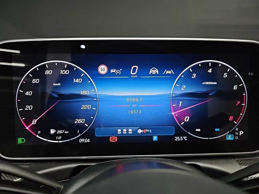 벤츠 C 클래스 C클래스 W206 C200 AMG 라인 이미지 6