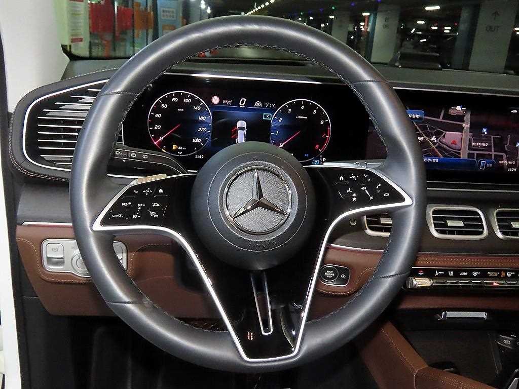 벤츠 GLE 클래스 GLE 클래스 W167 GLE 450 4MATIC 이미지 8
