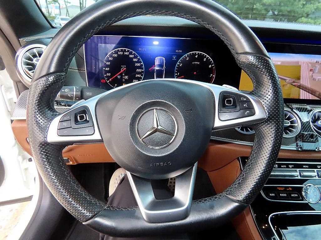 벤츠 E 클래스 E-클래스 W213 E400 카브리올레 이미지 12