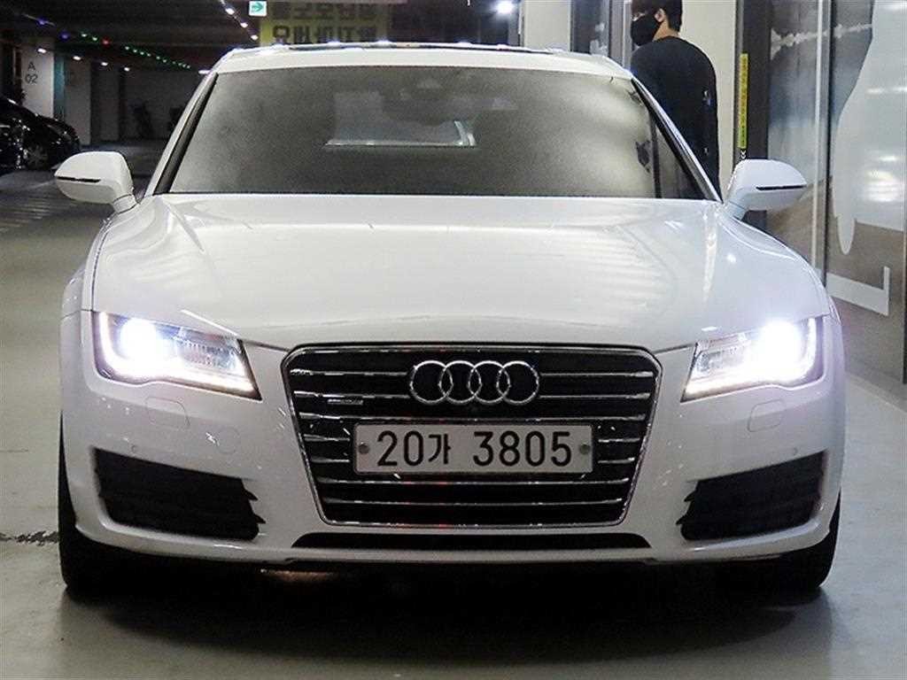 아우디 A7 3.0 TDI 콰트로 엔트리 이미지 2