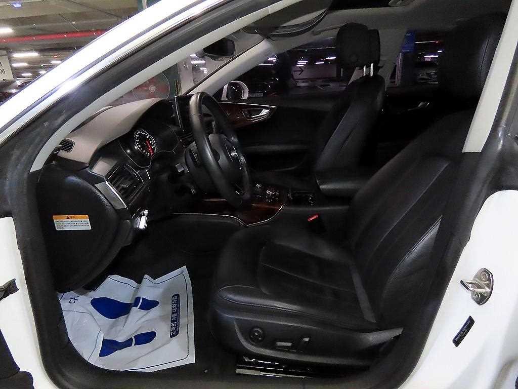 아우디 A7 3.0 TDI 콰트로 엔트리 이미지 6