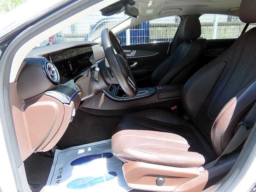 벤츠 CLS 클래스 CLS클래스 C257 CLS 450 4MATIC AMG Line 이미지 5