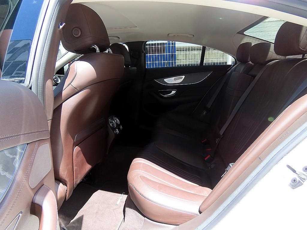 벤츠 CLS 클래스 CLS클래스 C257 CLS 450 4MATIC AMG Line 이미지 6