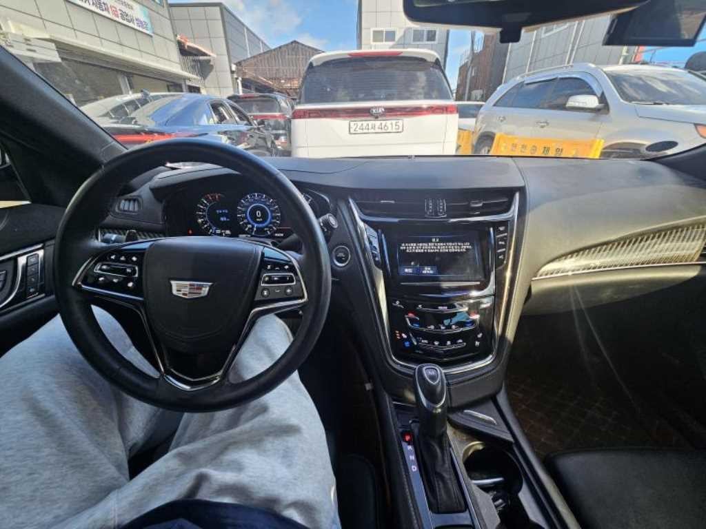 캐딜락 CTS CTS 3세대 2.0 프리미엄 플러스 이미지 8