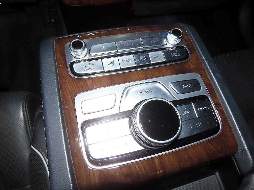 기아 K9 더 K9 3.8 GDI AWD 플래티넘Ⅱ 이미지 15