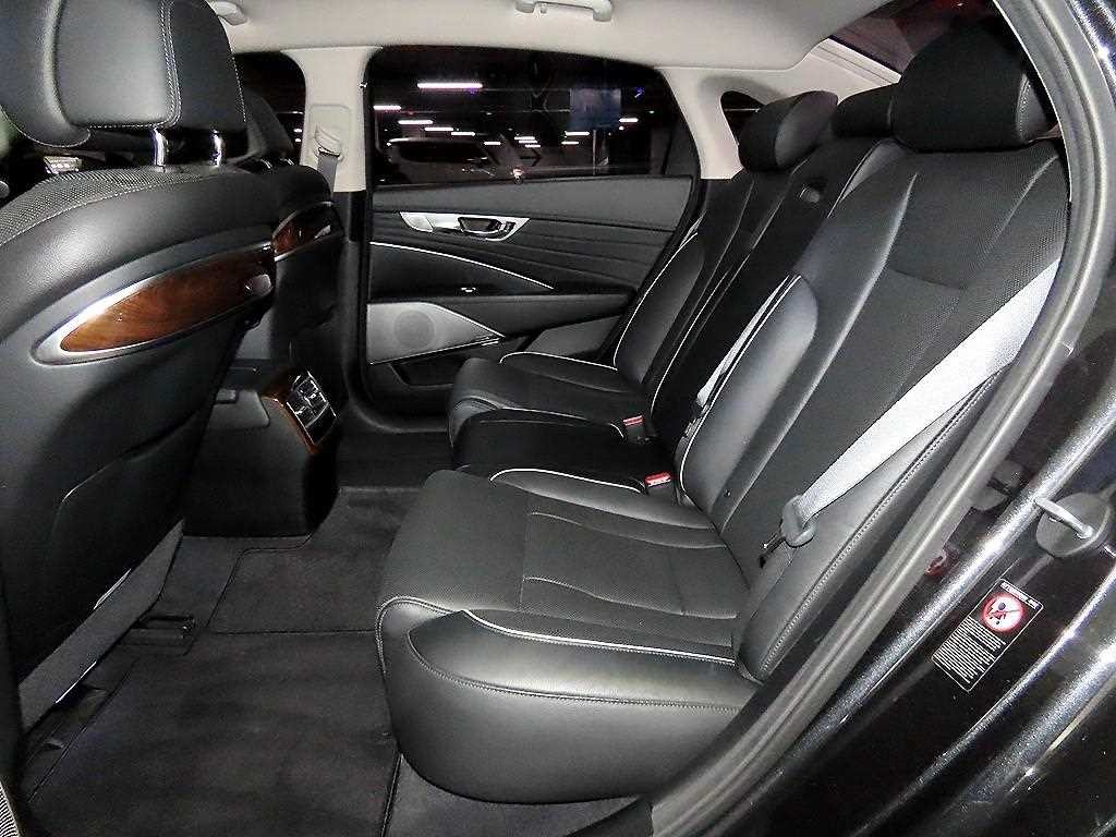 기아 K9 더 K9 3.8 GDI AWD 플래티넘Ⅱ 이미지 7