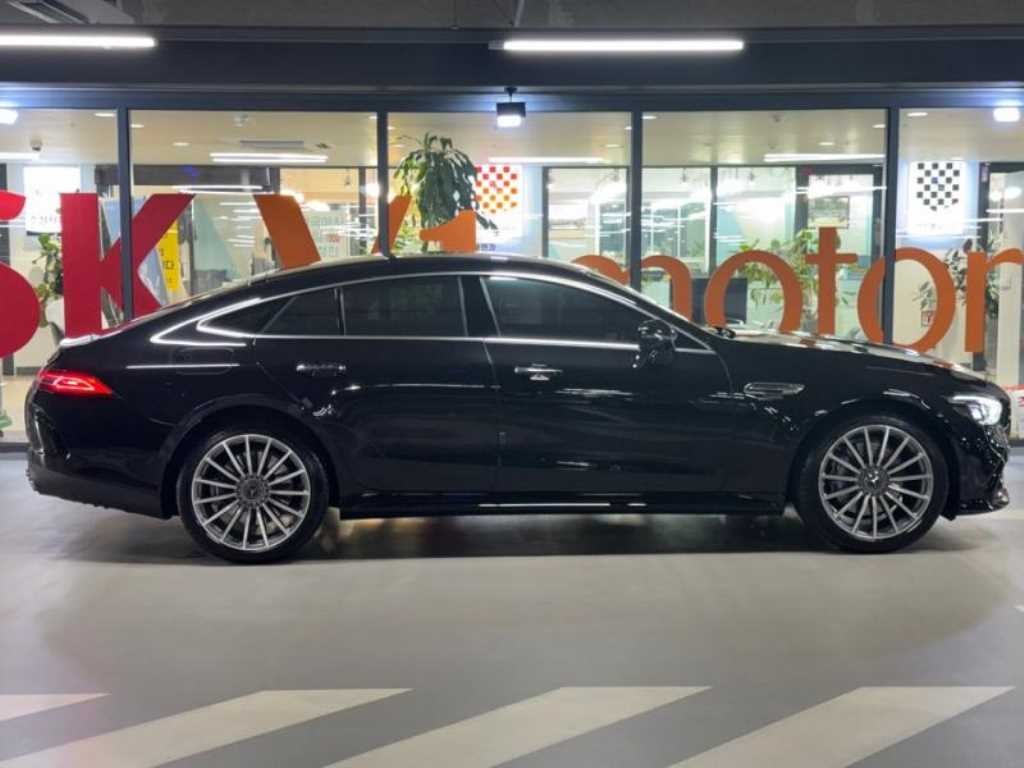 벤츠 AMG GT 4도어 43 4MATIC+ 이미지 3