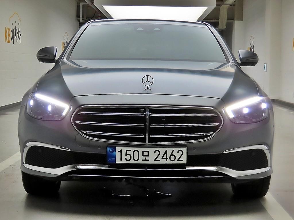 벤츠 E 클래스 E-클래스 W213 E350 4MATIC 익스클루시브 이미지 1