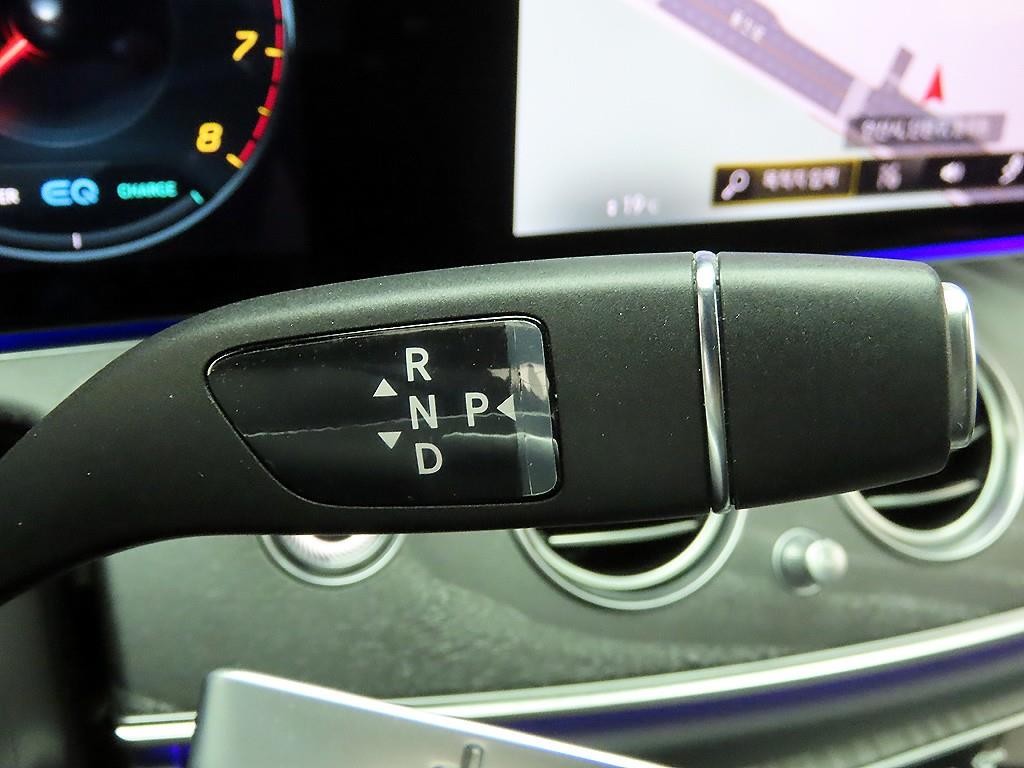 벤츠 E 클래스 E-클래스 W213 E350 4MATIC 익스클루시브 이미지 10