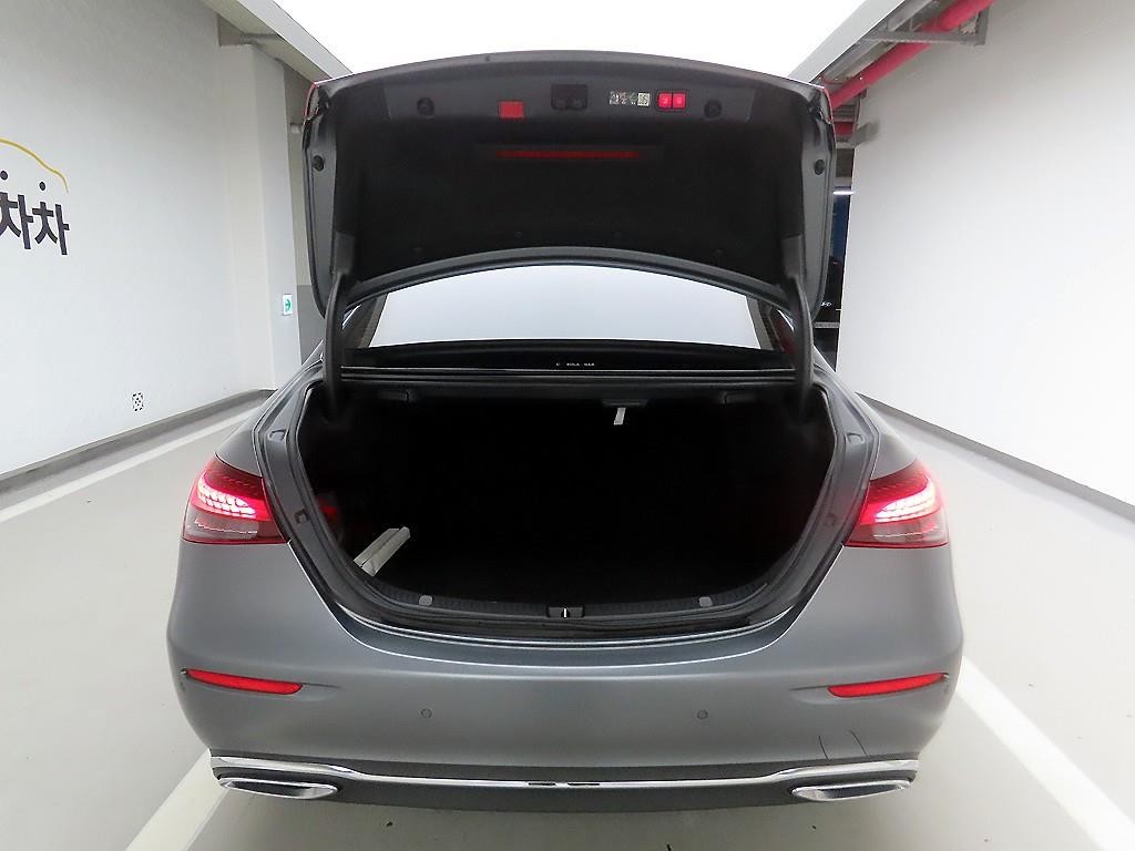 벤츠 E 클래스 E-클래스 W213 E350 4MATIC 익스클루시브 이미지 5