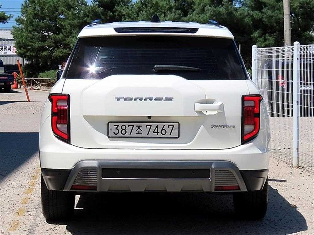 KG모빌리티(쌍용) 토레스 1.5 GDI-T 2WD T5 이미지 4